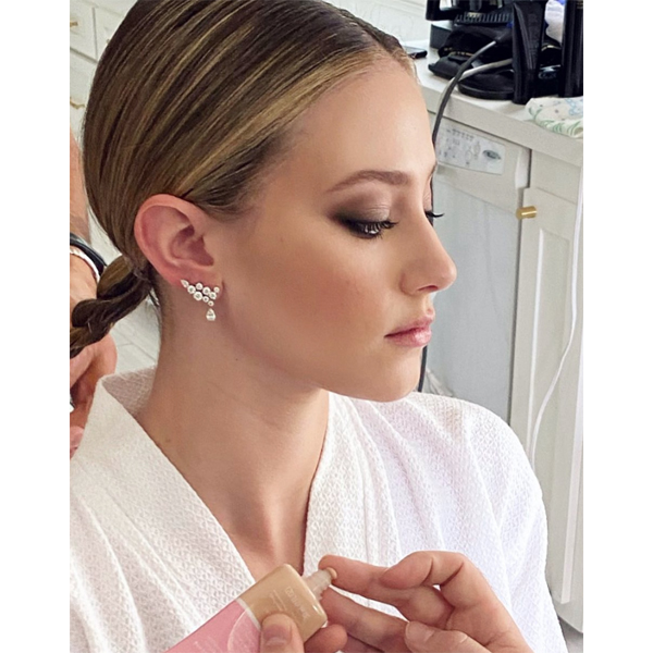 SAG Awards 2020 Screen Actors Guild Matt Rez @colorbymattrez Lili Reinhart Rooty Blonde Haircolor Formula Redken