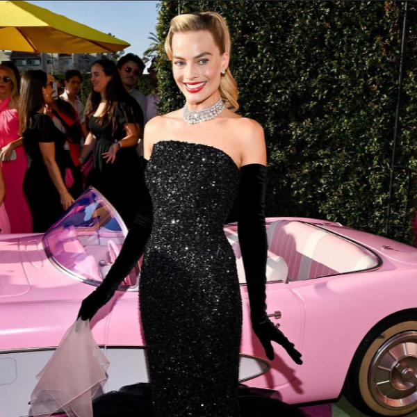 margot robbie barbie premier hair