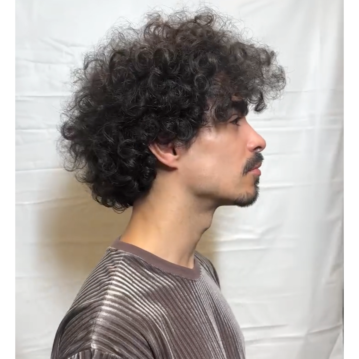 men's Pearl blonde hair before