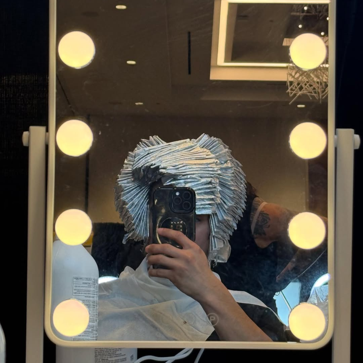 men's Pearl blonde hair processing selfie
