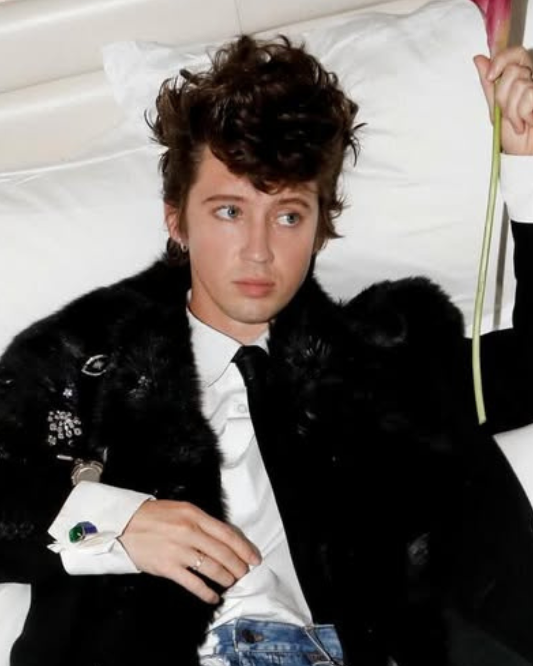 Troye Sivan 2026 met gala Photo Credit Instagram via @troyesivan